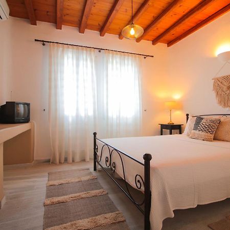 2Br Fully Equiped Cottage Home - Near The Beach อาจิออส ไอออนนิส ภายนอก รูปภาพ